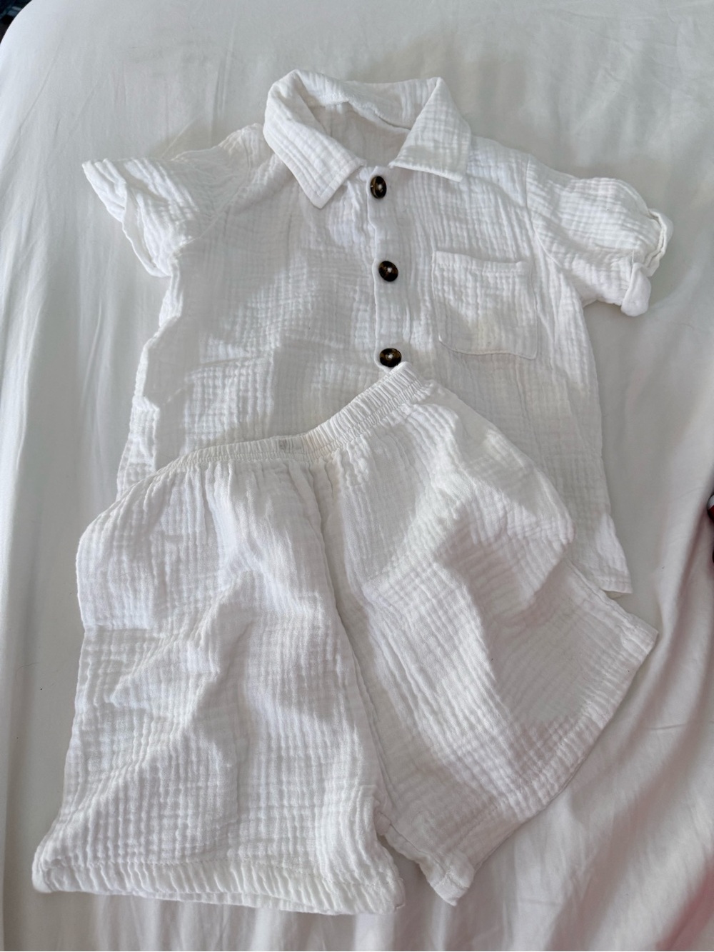Kids White Gauze Button-Up Shirt & Shorts Set